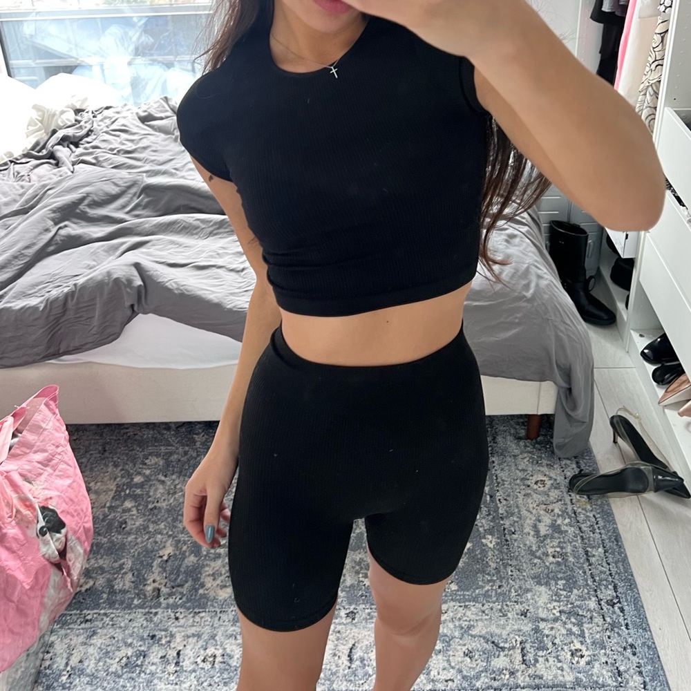 URBAN OUTFITTERS OFU set